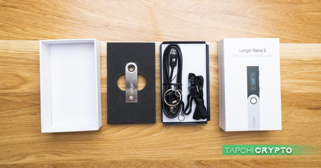 Ledger cold wallet includes full box, user manual, connection cable.