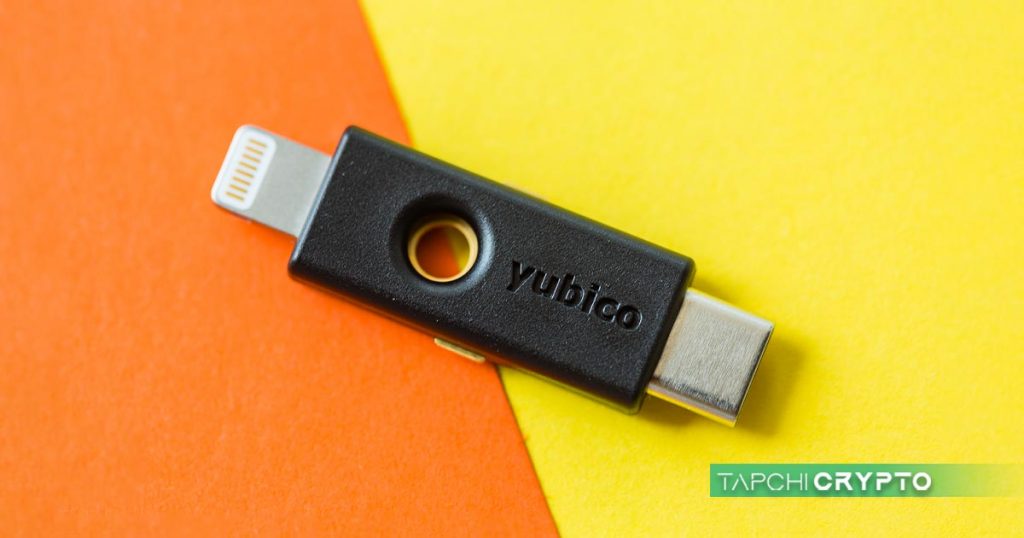 Yubikey 5Ci, chiếc khóa bảo mật USB nhỏ gọn với đa cổng giao tiếp.